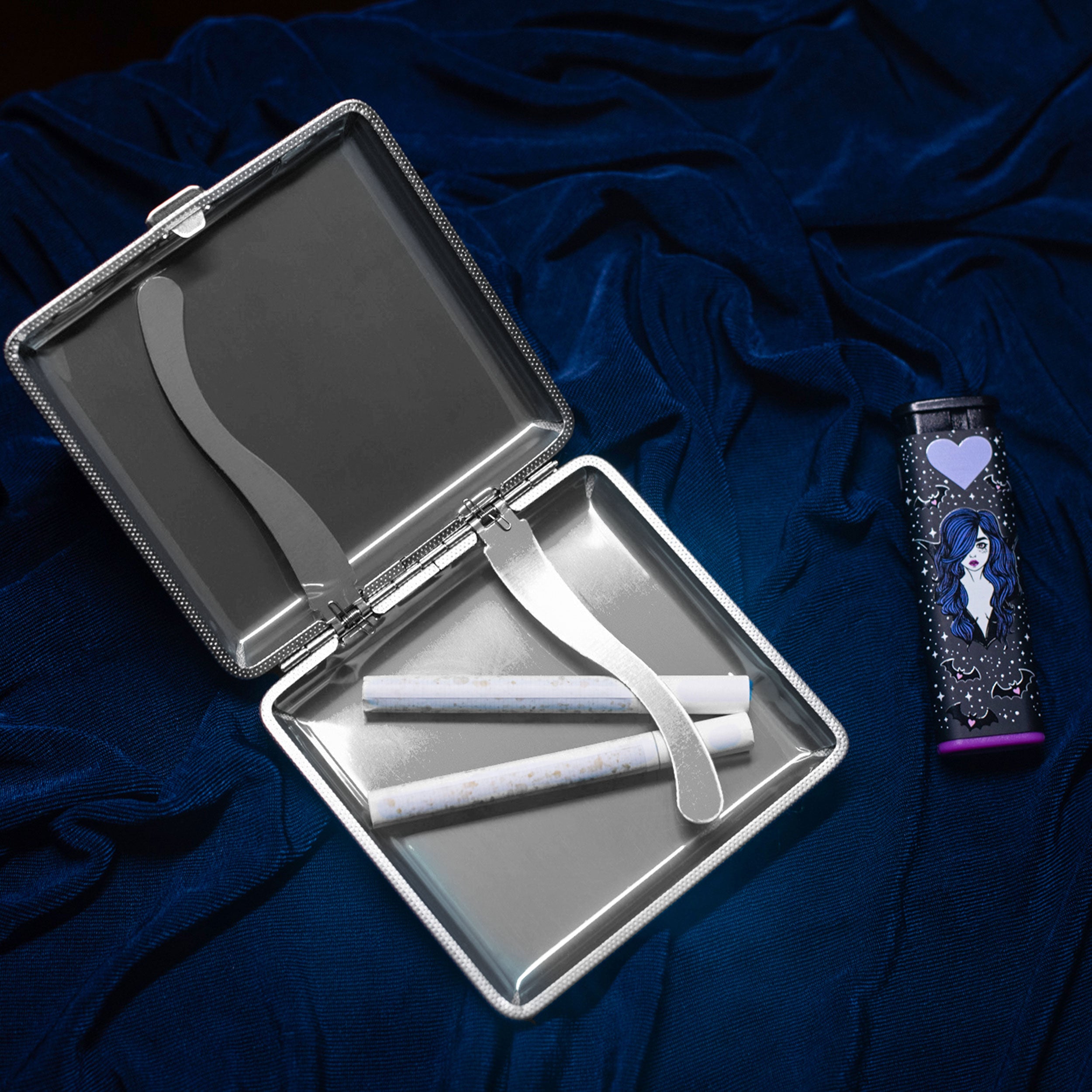joint-case-with-matching-lighter