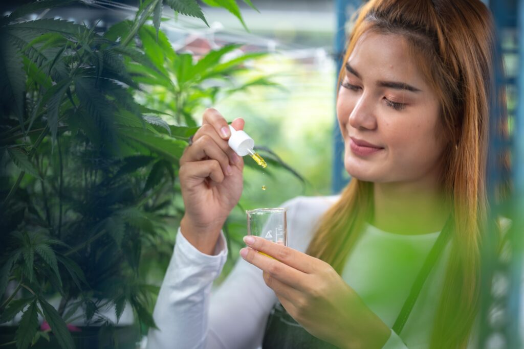 CBN & Delta 8 Cannabinoid